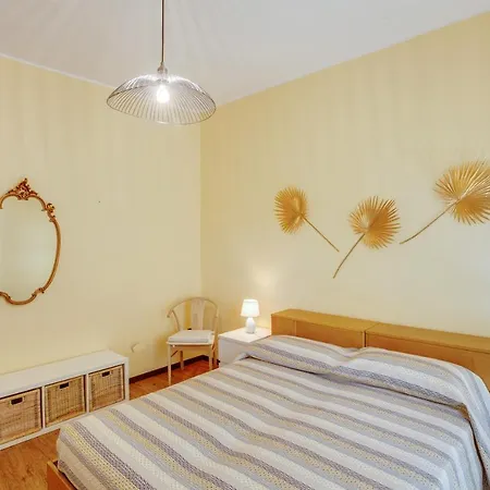 Rosamare Elegant Apartment