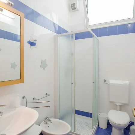 Rosamare Elegant Apartment *